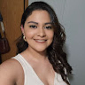 Meet your Posher, Andrea